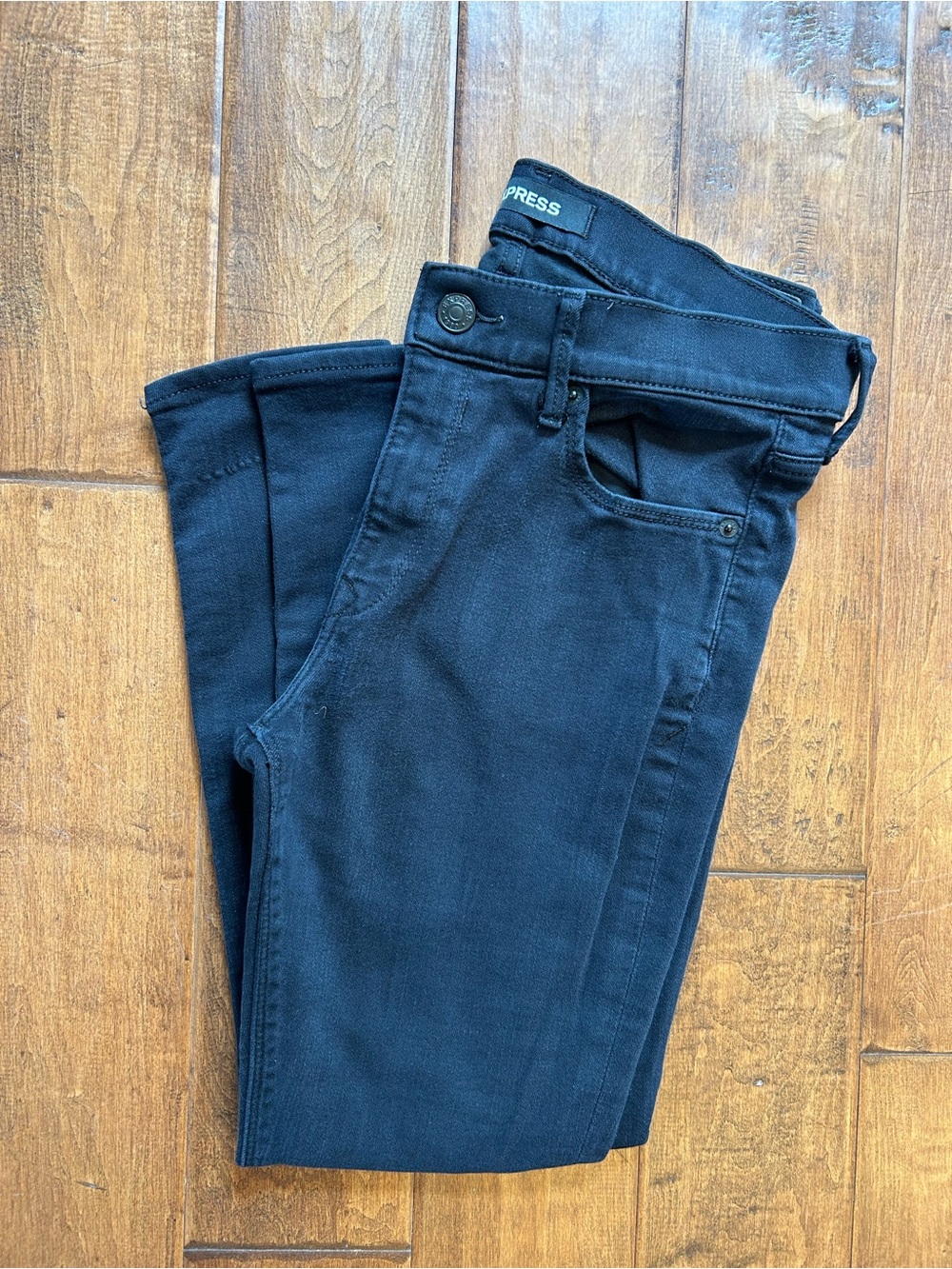 Express Women's Slim Jeans in Black